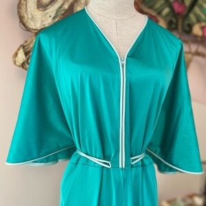 VINTAGE 1970'S VANITY FAIR GREEN ANGEL SLEEVE HALF-ZIP UP NYLON ROBE SZ …